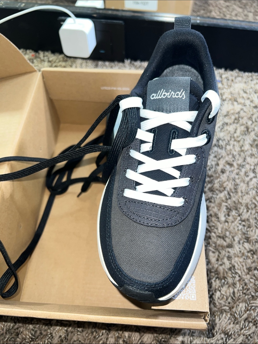 allbirds Women’s Black and White Low-Top Sneakers
